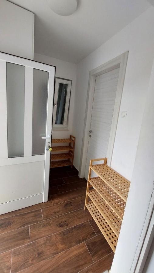 Sailing Forever Bungalow Kastela Exterior photo